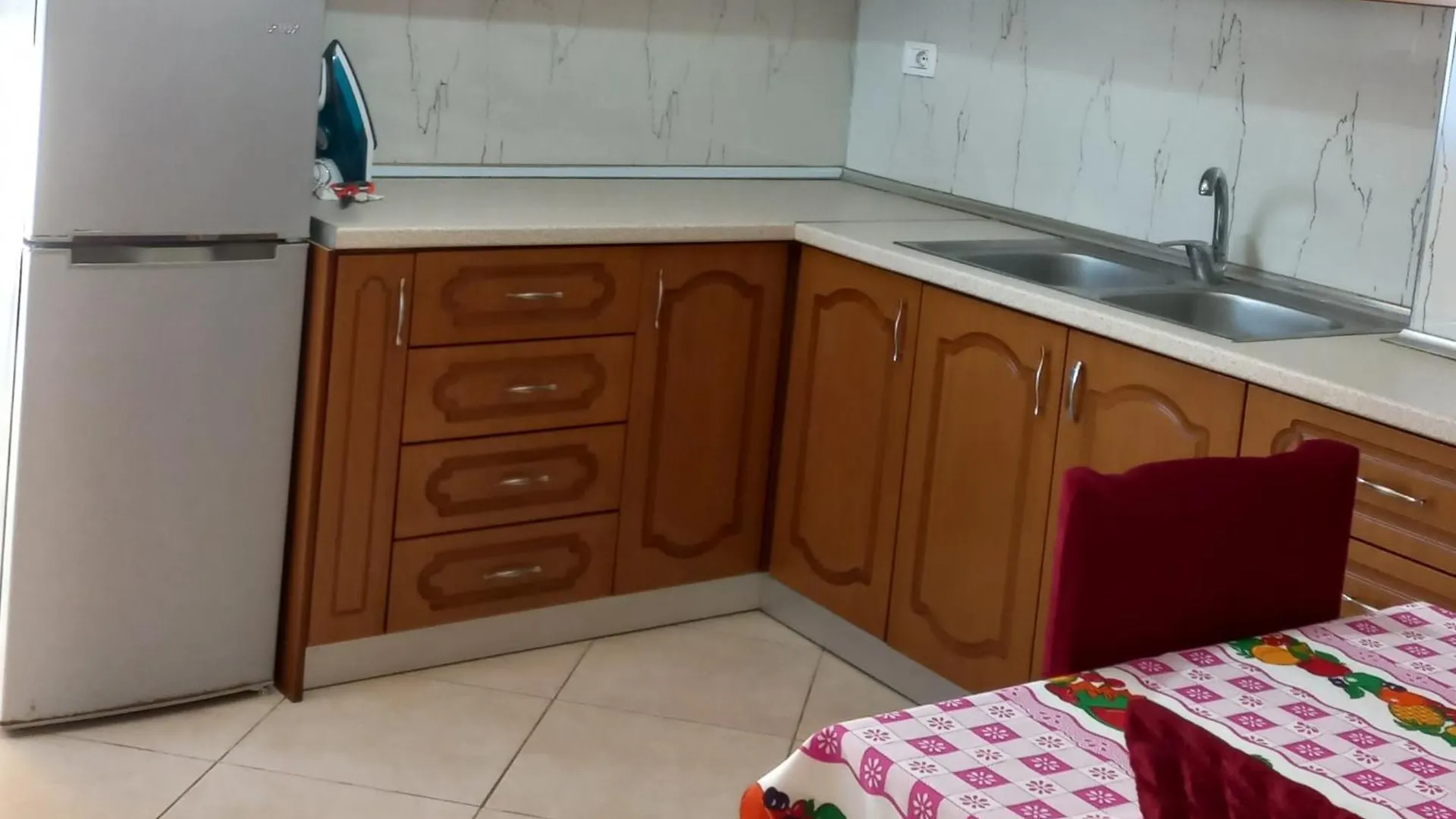 Paulino'S Apartments Λούκοβο